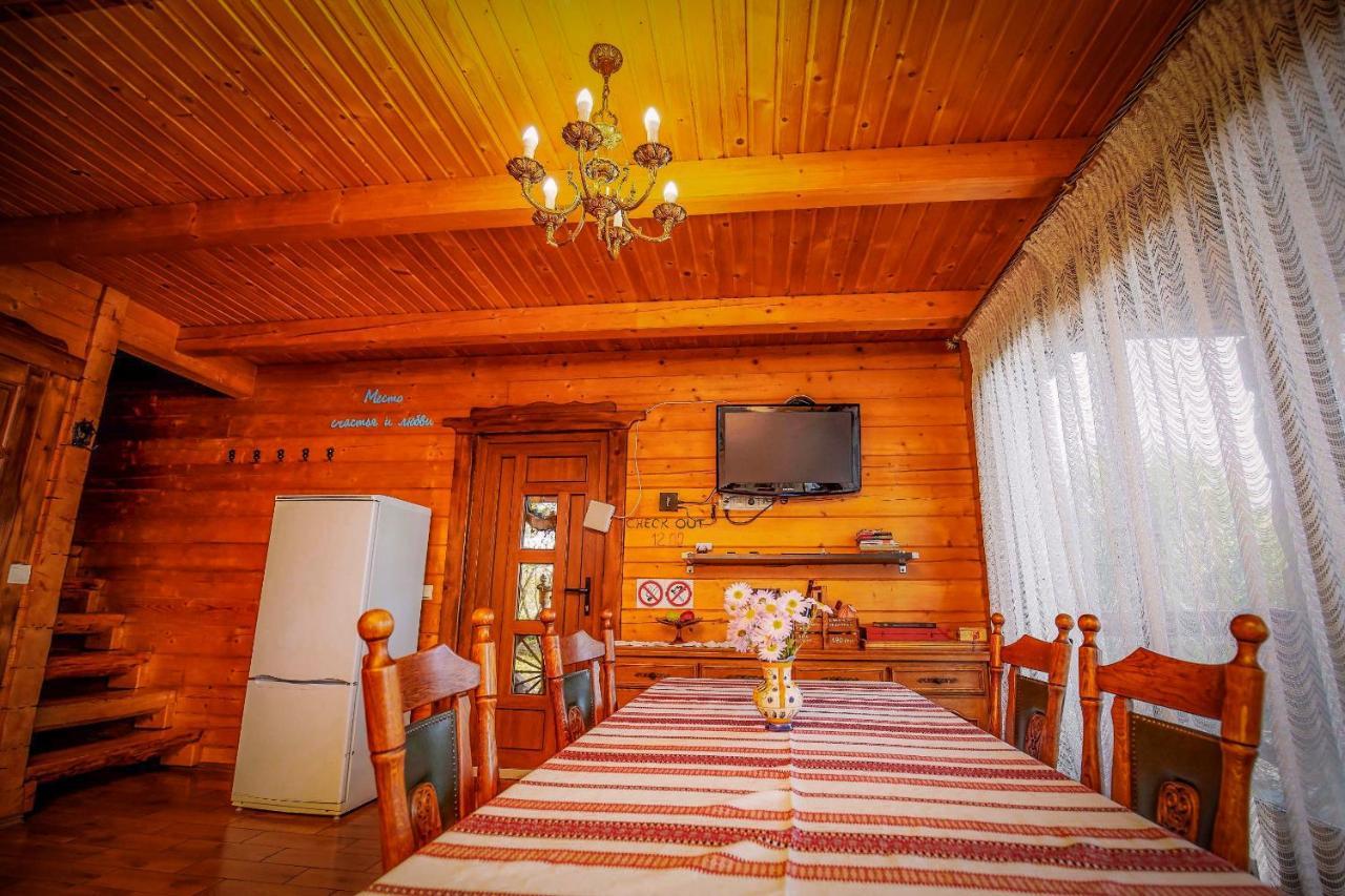 Country house Domik v derevne Markovtsy  Buitenkant foto