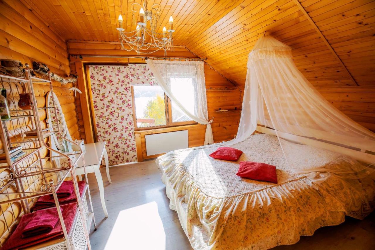 Country house Domik v derevne Markovtsy  Buitenkant foto